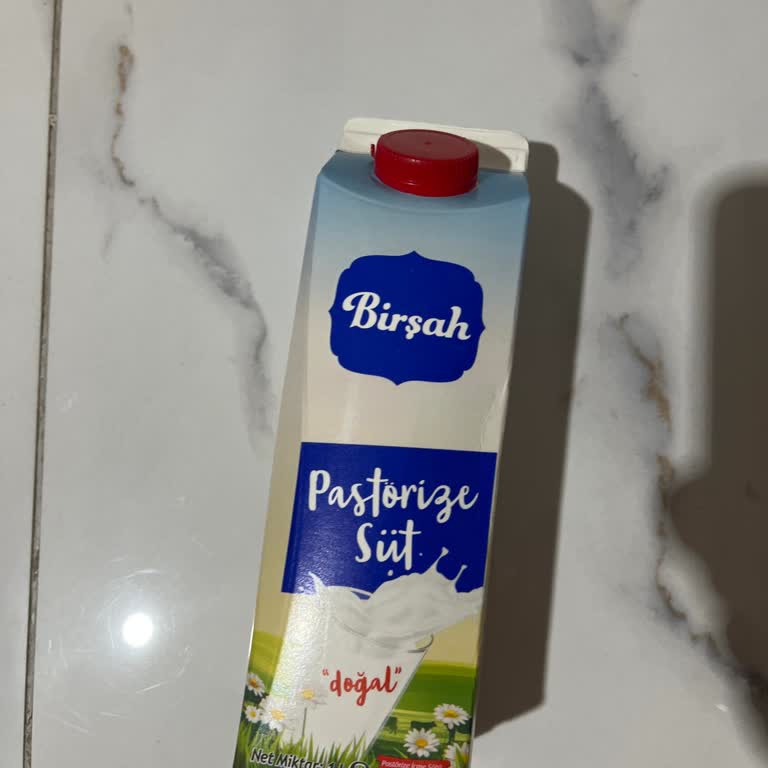 Tarihi Geçmemiş Süt Bozuk Çıktı, Mağduriyetimin Giderilmesini İstiyorum