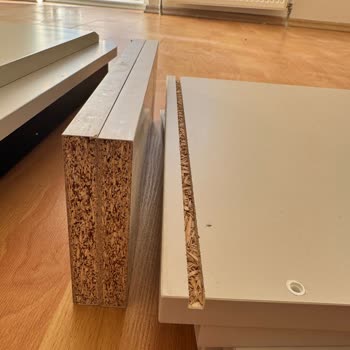 Satın Alınan Yatak Odası Takımında Vaat Edilen Malzeme Farkı