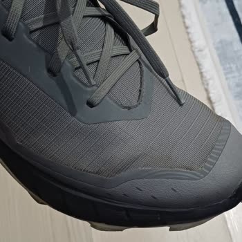 Kısa Sürede Deforme Olan Ayakkabıya Garanti Reddi Mağduriyet Yaşattı