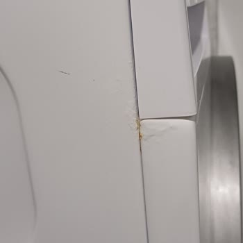 Arçelik 9120m Modelinde Paslanma ve Kabarma Oluştu