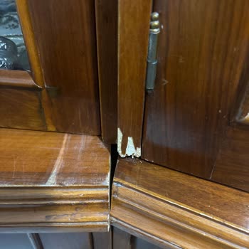 Eymen Evden Eve Nakliyat Salihli Taşınma Sırasında Mobilya Tahtalarım Kırıldı