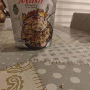 Harras Müsli'de Sürekli Sert Buğday Parçaları Diş Sağlığımı Tehdit Ediyor