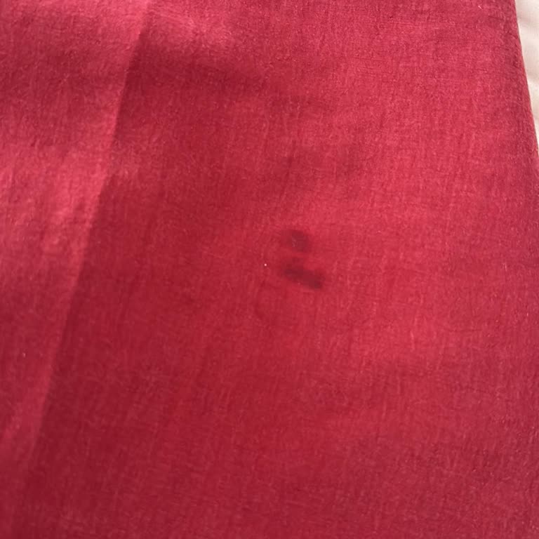 Leke Gelen Elbisenin İadesi İçin Dönüş Yapılmıyor Ve Mağdur Ediliyorum