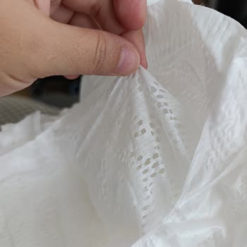 Prima Yenidoğan Bezinde Cilt Tahrişi Ve Yapışma Sorunu