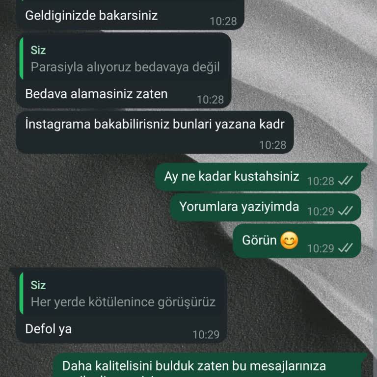 Richaksesuar'da Müşteri Mesajlarına Kaba Ve İlgisiz Yanıtlar