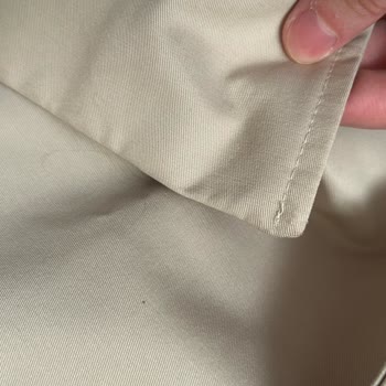 Sıfır Ürün Beklerken İkinci El Ve Defolu Trençkot Gönderildi