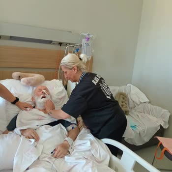 Bursa Şehir Hastanesi'nde Yetersiz Bakım Ve İlgisizlik Nedeniyle Yaşanan Mağduriyet