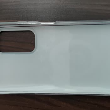 Sipariş Ettiğim Telefon Kılıfı Kalitesiz Ve Kötü Kokulu Çıktı