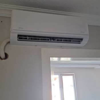 Klimanın Hatalı Montajı Sonucu Oluşan Hasar Ve Yetersiz Servis Hizmeti