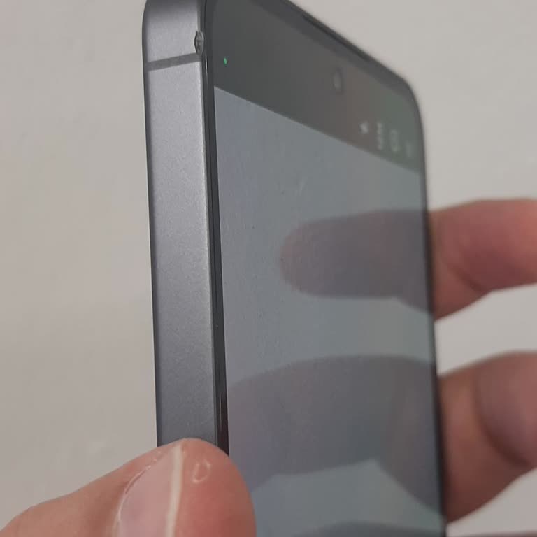 Samsung S24 Fe Ekran Kararması Sorunu Servis İlgisizliği Ve Çözüm Bulunamaması