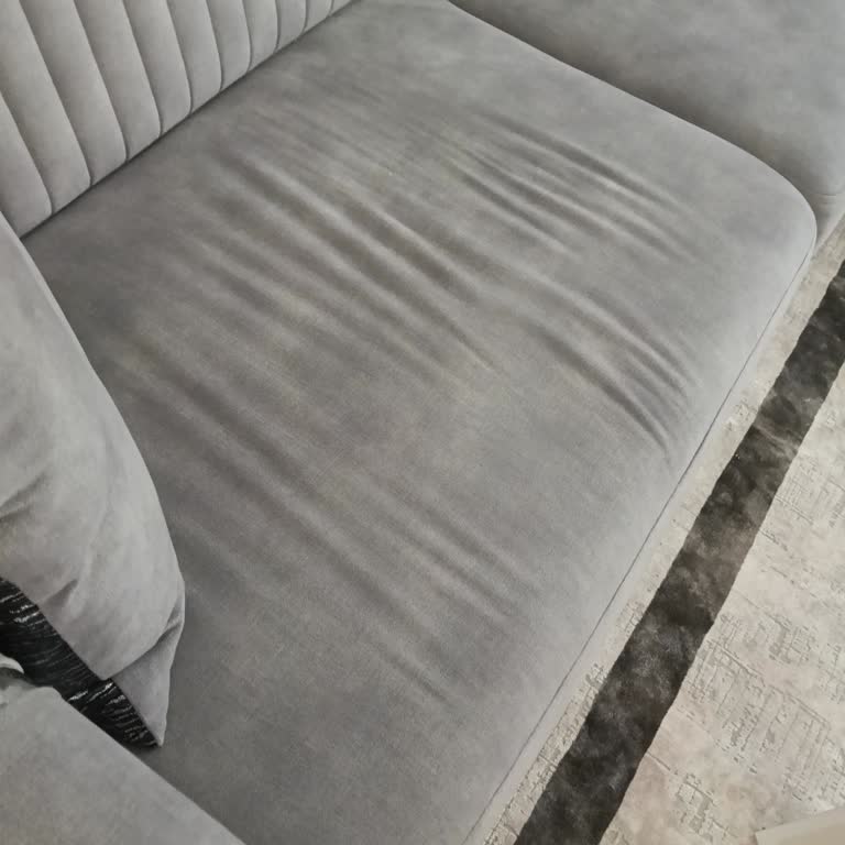 Koltuk Takımında Tekrarlayan Kumaş Sorunu Ve İade Talebimin Reddedilmesi Mağduriyet Yarattı