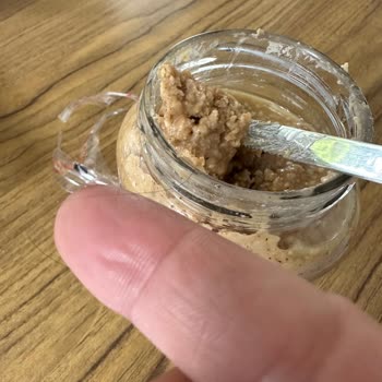 Fiskobirlik Fındık Ezmesinden Saç Çıkması Nedeniyle Hayal Kırıklığı Ve İade Talebi