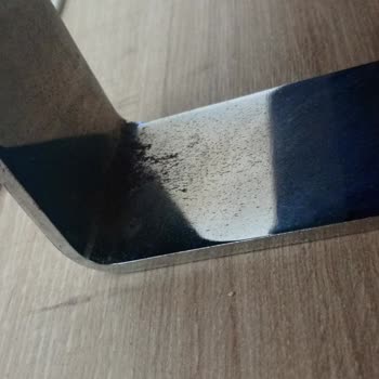 Vivense Arizona Koltuk Takımının Ayakları Kısa Sürede Paslandı Kalıcı Lekeler Oluştu