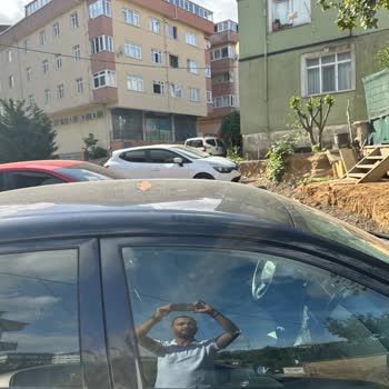 Toyota Corolla'nın Boyasında Kendiliğinden Soyulma Ve Servis İlgisizliği