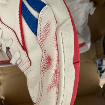 Kısa Sürede Renk Atan Ayakkabı İçin İade Talebim Reddedildi