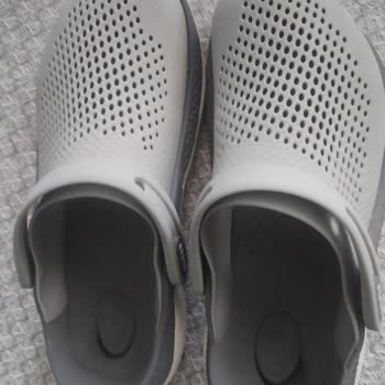 Crocs Terliğin Tabanında Deformasyon Ve Garanti Sorunu