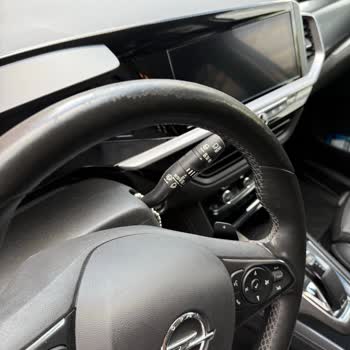 Opel Grandland Aracımda Boya Ve Direksiyon Sorunlarına Çözüm Bekliyorum