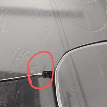 Cam Değişimi Sonrası Gözlük Çerçevesinde Oluşan Hasara Çözüm Sunulmadı