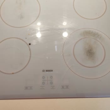 Bosch Elektrikli Ocak Camı Garanti Sonrası Kendiliğinden Çatladı, Yüksek Değişim Ücreti Şoku