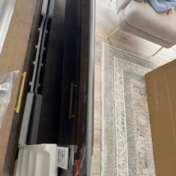 Yetkili Servis Kurulumunda Televizyonum Kırıldı, Sorumluluk Bana Yüklendi