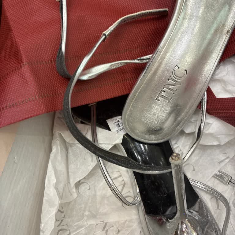 Kemal Tanca Bir Gecede Deforme Olan Ayakkabı ve Mağazadan Çözümsüz Dönüş