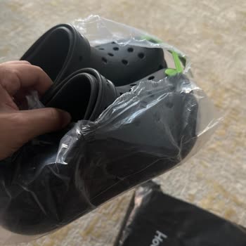 Farklı Numara Ve Kirli Crocs Terlik Gönderildi Değişim Yapılmıyor