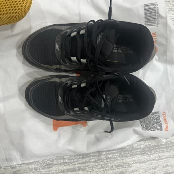 Skechers Ayakkabıda Çökme Ve Yaralanma Problemi: Mağduriyetimin Giderilmesini Talep Ediyorum