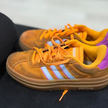 Ayakkabı Ürün Kalitesi ve İade Süreci Hakkında Şikayet