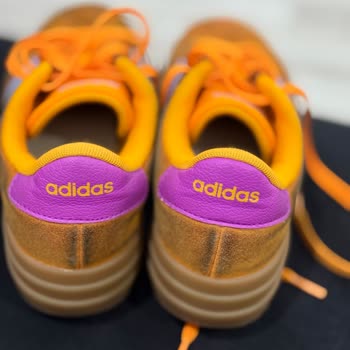 Ayakkabı Ürün Kalitesi ve İade Süreci Hakkında Şikayet