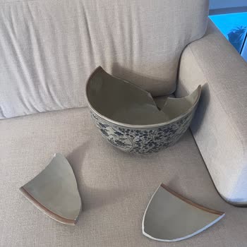 Yüksek Fiyatlı Ürün Kırık Ve Kutusuz Gönderildi, Çözüm Sunulmadı