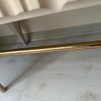 Yüksek Fiyatlı Mobilyalarda Tekrarlayan Oksitlenme Ve Müşteri Hizmetlerinde İlgisizlik