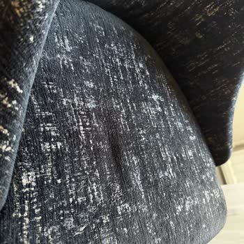 Yüksek Fiyatlı Mobilyalarda Tekrarlayan Oksitlenme Ve Müşteri Hizmetlerinde İlgisizlik