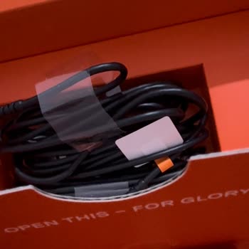 Sıfır Diye Aldığım Kulaklık Kullanılmış Ve Hijyen Etiketsiz Çıktı