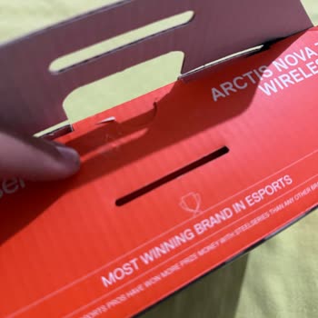 Sıfır Diye Aldığım Kulaklık Kullanılmış Ve Hijyen Etiketsiz Çıktı