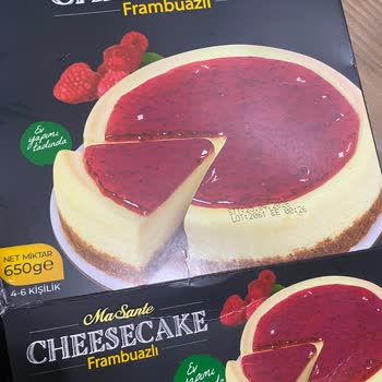 Aldığım Cheesecake Akmış Ve Kullanılamaz Durumda Çıktı