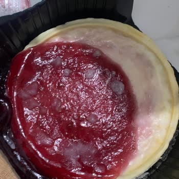 Aldığım Cheesecake Akmış Ve Kullanılamaz Durumda Çıktı