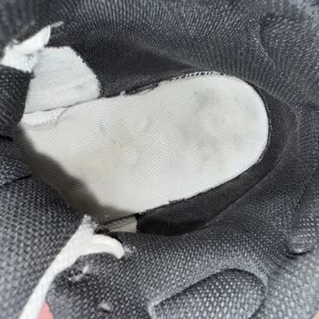 Nike Ayakkabıda Taban Çökmesi Ve Yetersiz İnceleme Süreci Nedeniyle Mağduriyet