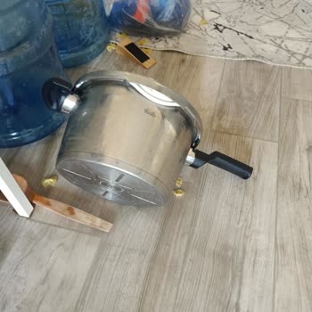 Patlayan Düdüklü Tencereyle Yaşanan Tehlikeli Olay Ve Müşteri Hizmetlerine Ulaşılamaması