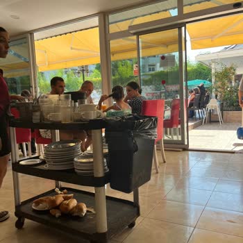 Hijyen Sorunları Ve İlgisiz Yönetim: Ücret İadesi Talebim