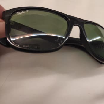 Rayban Gözlükte Tekrarlayan Cam Kenarı Soyulma Sorunu Ve Değişim Talebi