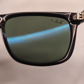 Rayban Gözlükte Tekrarlayan Cam Kenarı Soyulma Sorunu Ve Değişim Talebi