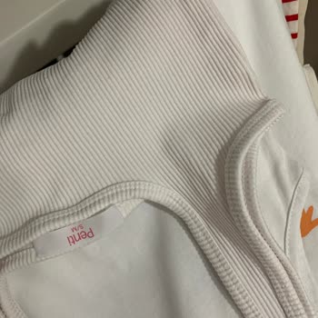 İlk Yıkamada Rengi Değişen Ürün İçin İade Talebi