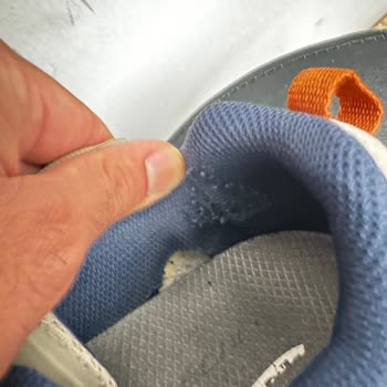 Skechers Arch Fit Ayakkabıda Sürekli İç Astar Yırtılması Ve Çözüm Bulunmaması