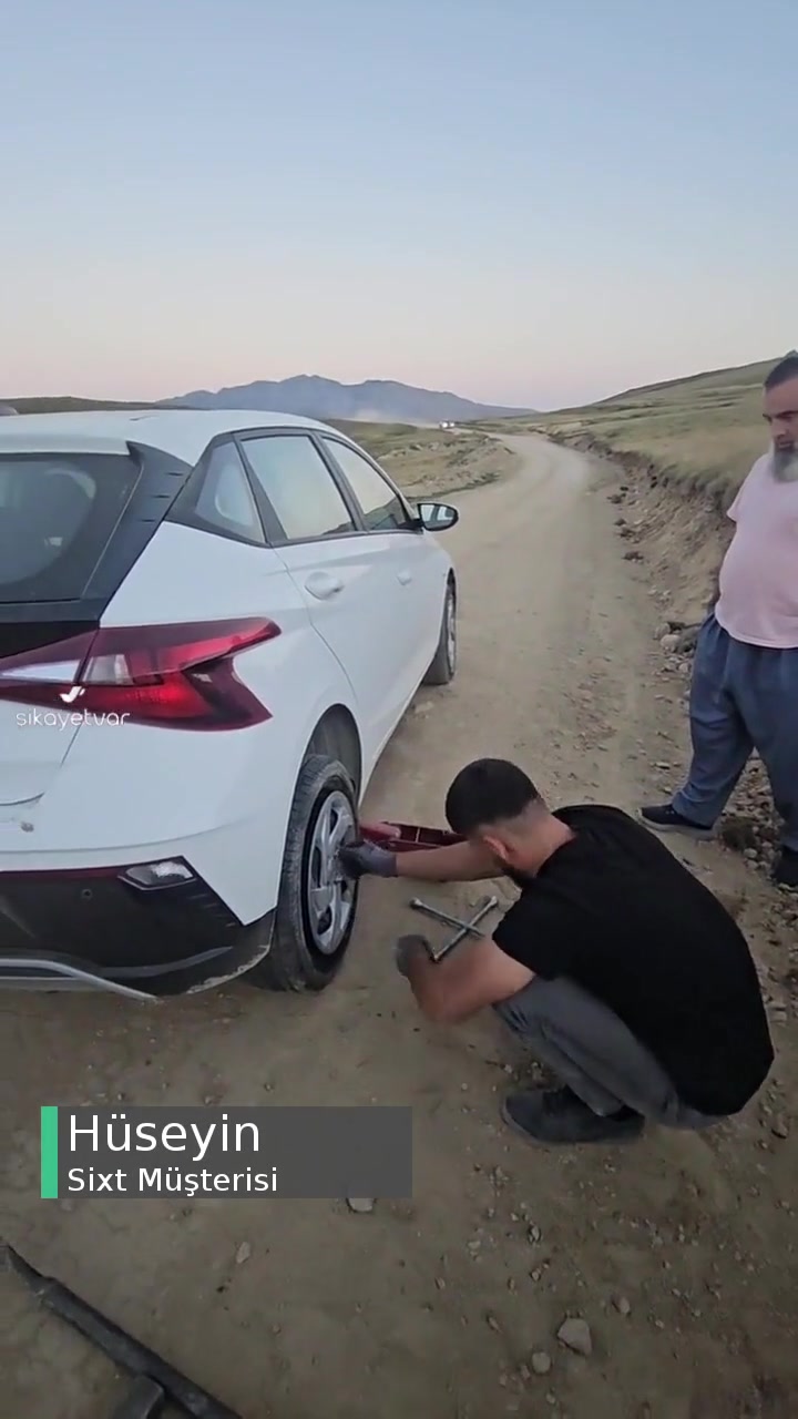 Sixt Bir Daha Mı Asla! videonun kapak resmi