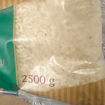 Açılmamış Pirinçte Böcek Şoku: Ücret İadesi Bekliyorum