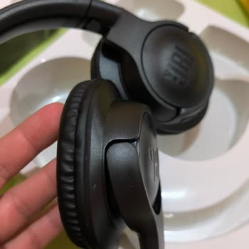 Aldığım Kulaklık Yerine Farklı Ürün Çıktı Mağaza Yardımcı Olmadı