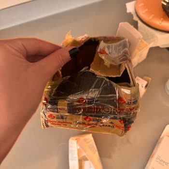 Kırık Gelen Serum Ve Müşteri Hizmetlerinden Dönüş Alamadım