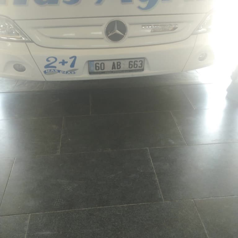 Otobüs Mola Yerinde Beni Bırakıp Gitti Firma Hiçbir Şekilde Yardımcı Olmadı