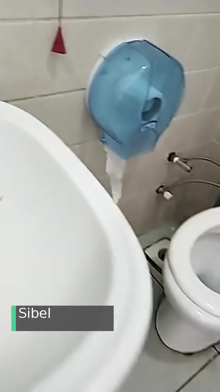 İstinye Devlet Hastanesi Temizlik Yapılmıyor videonun kapak resmi