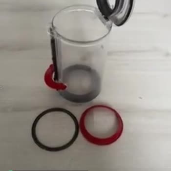 Dyson V15 Toz Hanesi İki Parçaya Ayrıldı!